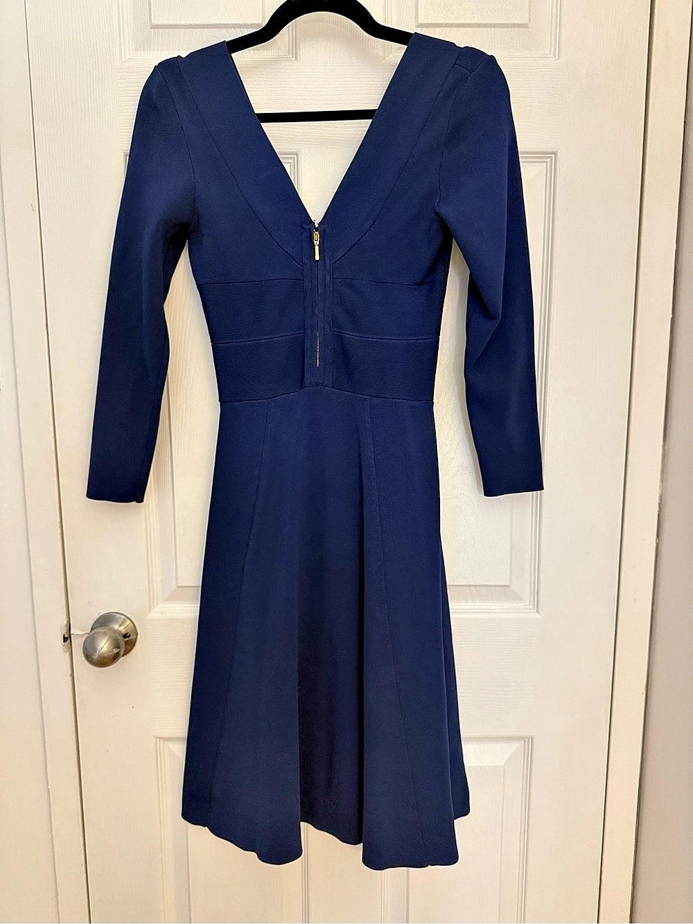 Reiss V-Neck Midi Dress in Blue Size Small Like New